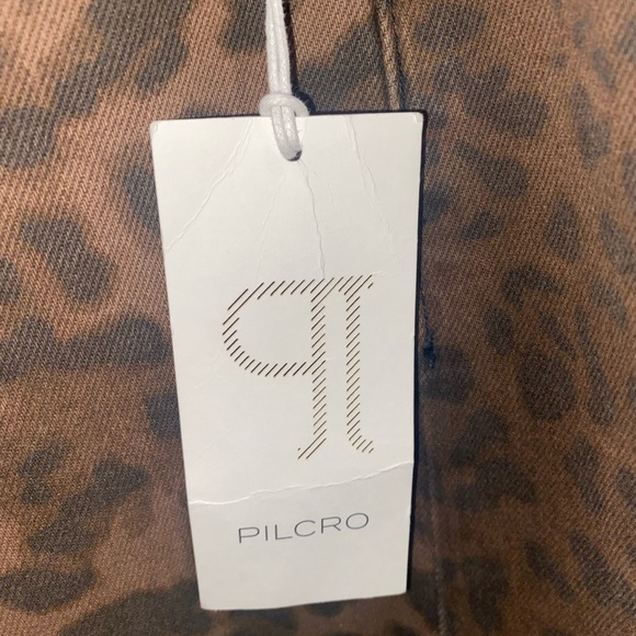 NWT Anthropologie Pilcro Straight Leg Cheetah Print Jeans Women’s 26W - Picture 3 of 5